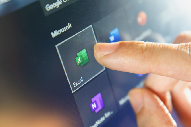 Beyond the Cloud: When Buying Microsoft Office Outright Makes Sense